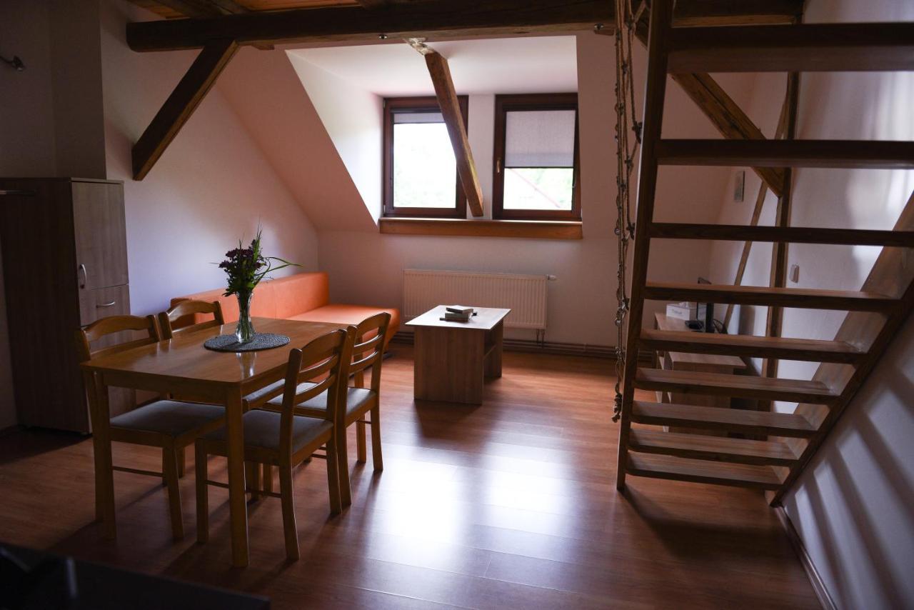 Penzion U Skutilu Pilníkov Extérieur photo