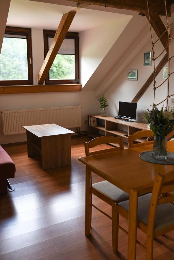 Penzion U Skutilu Pilníkov Extérieur photo