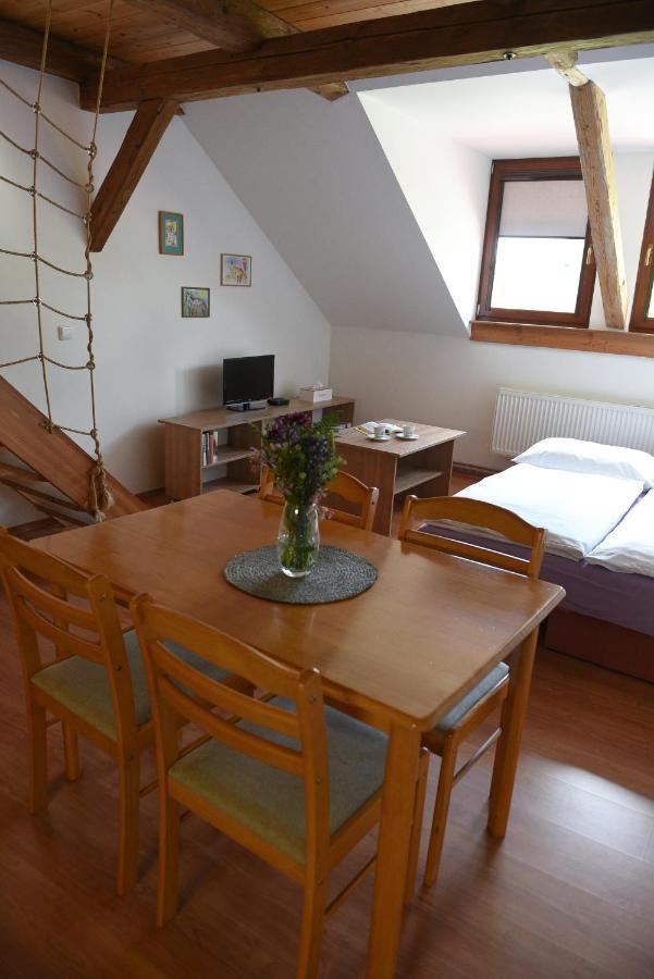 Penzion U Skutilu Pilníkov Extérieur photo